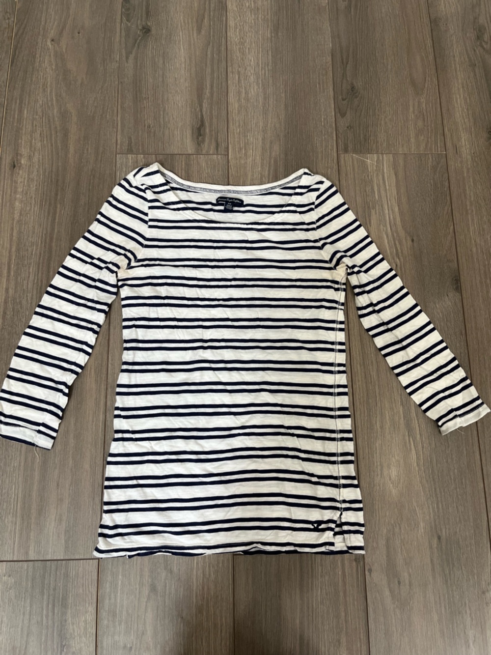 American Eagle Outfitters Striped Long Sleeve Top - White & Navy